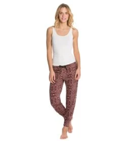 Onzie Sweatpant Joggers Bordeaux -Pranty Yoga Shop 1740059181091 bordeaux 4a