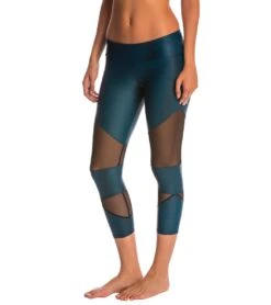 Onzie Cut Out Yoga Capris Fiji Snake -Pranty Yoga Shop 1740093358115 fijisnake