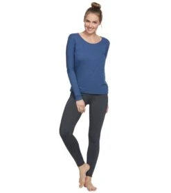 Onzie Drapey V-back Long Sleeve Coverup Pebble 9 Onzie Drapey V-back Long Sleeve Coverup Pebble -Pranty Yoga Shop 1740135268387 pebble 4a