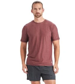 Vuori Men's Strato Tech Yoga Tee 37 Vuori Men's Strato Tech Yoga Tee -Pranty Yoga Shop 1740204736547 figheather 1a