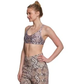 Onzie Weave Yoga Sports Bra Mamba