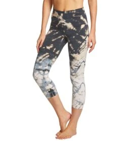 Hard Tail High Rise Cotton Yoga Capris Black/White Skeleton Horizon