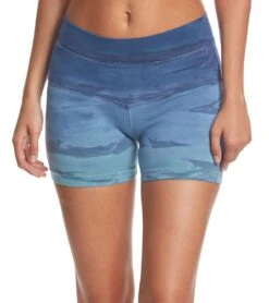 Hard Tail High Rise Yoga Booty Shorts Blue/Green Rainbow Horizon -Pranty Yoga Shop 1740241698851 bluegreenrainbowhorizon