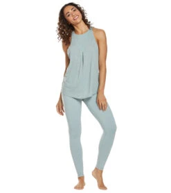 PrAna Pillar Yoga Leggings Agave -Pranty Yoga Shop 1740253200419 agave 4a