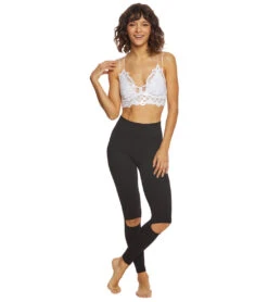 Free People Adella Bralette -Pranty Yoga Shop 1740309659683 white 4a