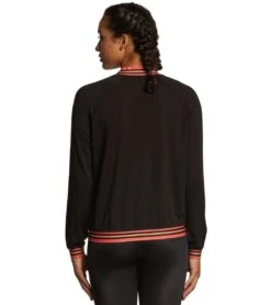 Beyond Yoga Best Buds Embroidered Jacket Black -Pranty Yoga Shop 1740322668579 black 3a