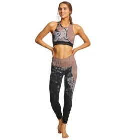 Hard Tail Logo Yoga Sports Bra Brown/Black Diagonal Butterfly -Pranty Yoga Shop 1740353601571 brownblackdiagonalbutterfly 4a
