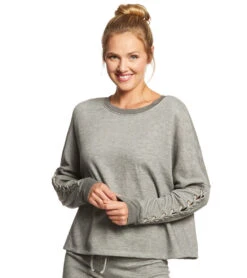Beyond Yoga Lasso Tie Cropped Pullover Mid Heather Gray -Pranty Yoga Shop 1740356485155 midheathergray