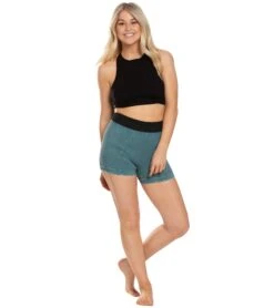 Free People Movement Seamless Shorts Moss -Pranty Yoga Shop 1740357795875 moss 4a
