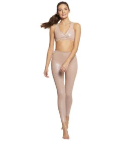 Beyond Yoga Pearlized Ride It Bra -Pranty Yoga Shop 1740407570467 brazenblush 4a