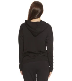 Beyond Yoga Shine On Velvet Hoodie Black -Pranty Yoga Shop 1740414255139 black 3a