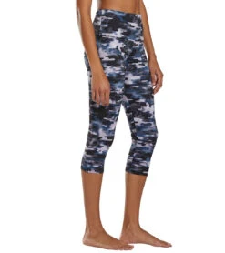Onzie High Waisted Yoga Capris 35 Onzie High Waisted Yoga Capris -Pranty Yoga Shop 1740441485347 stormycamo 2a
