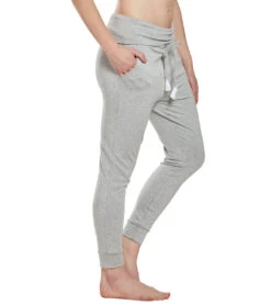 Beyond Yoga Good Sport Midi Sweatpant Joggers Light Heather Gray