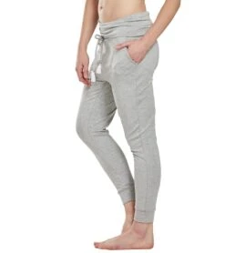 Beyond Yoga Good Sport Midi Sweatpant Joggers Light Heather Gray -Pranty Yoga Shop 1740448890915 lightheathergray 5a