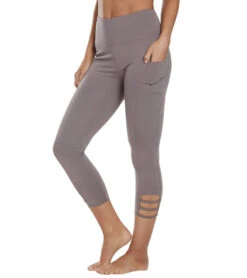 Balance Collection Maddie Yoga Capris Coco -Pranty Yoga Shop 1740449644579 coco 5a
