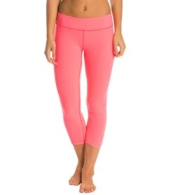 Beyond Yoga Back Gathered Yoga Capris 33 Beyond Yoga Back Gathered Yoga Capris -Pranty Yoga Shop 1740930318371 cosmopolitan 2a