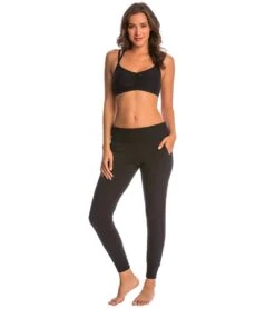 Beyond Yoga Quilted Cosmic Yoga Sports Bra Black -Pranty Yoga Shop 1741468860451 black 4a
