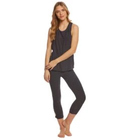 Beyond Yoga Dim The Lightweight Looped Yoga Muscle Tee Black-Steel -Pranty Yoga Shop 1741568344099 blacksteel 4a