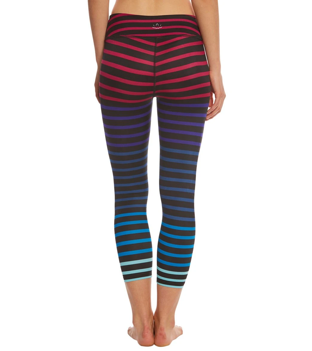 Beyond Yoga Lux Print Yoga Capris 5 Beyond Yoga Lux Print Yoga Capris - Image 3