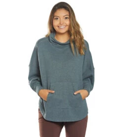 PrAna Cozy Up After Yoga Poncho 20 PrAna Cozy Up After Yoga Poncho -Pranty Yoga Shop 1741813219363 greyblueheather 1a