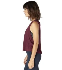 Beyond Yoga Aquarius Twisted Yoga Tank Team Burgundy -Pranty Yoga Shop 1741821509667 teamburgundy 3a