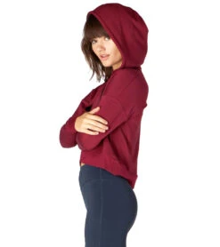 Beyond Yoga Talk It Overlap Cropped Yoga Hoodie -Pranty Yoga Shop 1741824262179 teamburgundy 3a