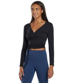 Everyday Yoga Studio To Street Layering Crop Wrap 13 Everyday Yoga Studio To Street Layering Crop Wrap -Pranty Yoga Shop 1741839302691 black 5a