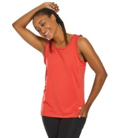 Marika Hera Yoga Tank -Pranty Yoga Shop 1741847527459 poinsettia 1a
