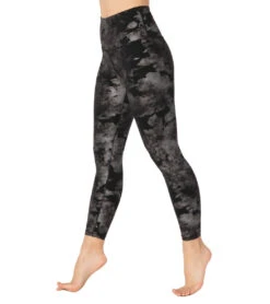 Beyond Yoga Foil Floral High Waisted 7/8 Yoga Leggings Black/Gray Foil Floral -Pranty Yoga Shop 1741852508195 blackgrayfoilfloral 4a