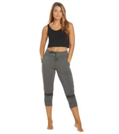 Marika Eva Capri Yoga Joggers Heather Black -Pranty Yoga Shop 1749599977507 heatherblack 4a