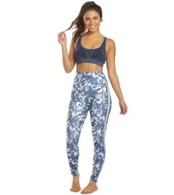 Marika Joanne Track Yoga Leggings Crown Blue Chopped Floral -Pranty Yoga Shop 4321925103659 crownbluechoppedfloral 4a