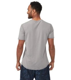 Manduka Men's Pro Tech Short Sleeve Tee 10 Manduka Men's Pro Tech Short Sleeve Tee -Pranty Yoga Shop 4372735524907 silverfiligree 2a