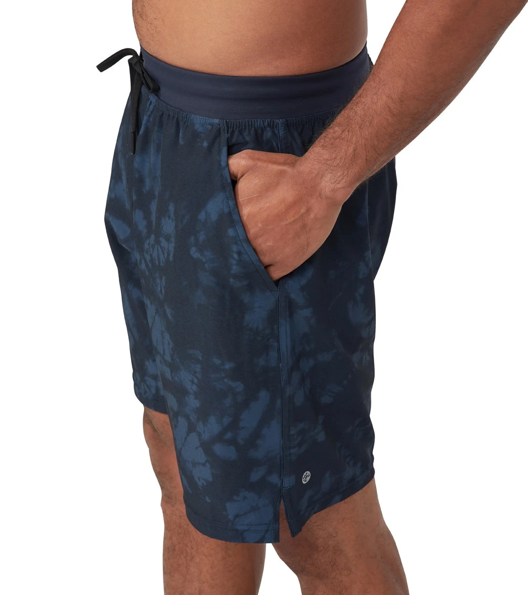 Manduka Men's Performance Classic Rise Shorts 7 Manduka Men's Performance Classic Rise Shorts - Image 5