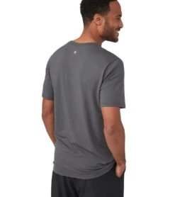 Manduka Men's Performance Crew Neck Short Sleeve Tee -Pranty Yoga Shop 4372736114731 newgrey 2a