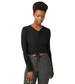 Beyond Yoga Featherweight Scrunch It Up Cropped Pullover -Pranty Yoga Shop 4501662695467 darkestnight