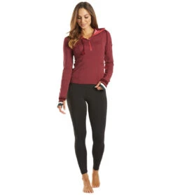 Free People Hit The Trail Layer Hoodie Mulberry -Pranty Yoga Shop 4807399997483 mulberry 4a
