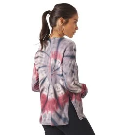 Glyder Lounge Long Sleeve Tee Berry Tie Dye -Pranty Yoga Shop 4818281791531 berrytiedye 3a