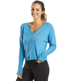 Good HYOUman Ann Love Lives Here Pullover -Pranty Yoga Shop 4848190685227 azure 5a 1