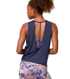 Onzie Cut Out Yoga Tank -Pranty Yoga Shop 4849580441643 ombreblue 3a