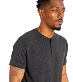 Public Rec Go-To Henley -Pranty Yoga Shop 4851049988139 heathercharcoal 2a