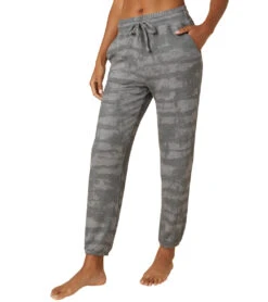 Beyond Yoga Printed Easy Weekend Sweatpant -Pranty Yoga Shop 6582272655403 graystripeddye 2a 1