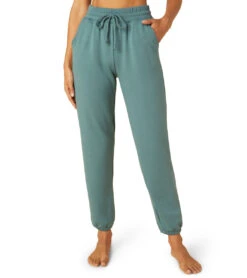 Beyond Yoga Weekend Sweatpant Rainforest Blue -Pranty Yoga Shop 6612270645291 rainforestblue