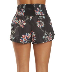 Free People The Way Home Short 24 Free People The Way Home Short -Pranty Yoga Shop 6619096875051 floralcombo 3a