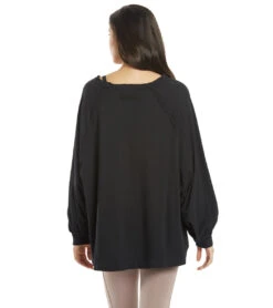 Free People She's Everything Long Sleeve Top Black -Pranty Yoga Shop 6672259645483 black 3a