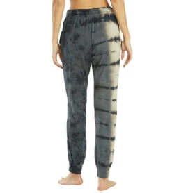 Glyder Halfway Joggers Black Oatmilk Tie Dye -Pranty Yoga Shop 6672910843947 blackoatmilktiedye 3a