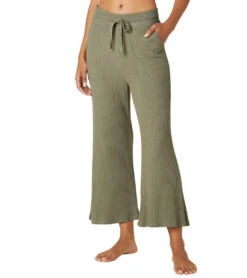 Beyond Yoga Free Flow Wide Leg Cropped Pant Cement