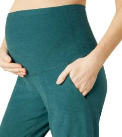 Beyond Yoga Spacedye Beyond The Bump Maternity Midi Joggers Deep Sea Heather 10 Beyond Yoga Spacedye Beyond The Bump Maternity Midi Joggers Deep Sea Heather -Pranty Yoga Shop 6780527018027 deepseaheather 5a