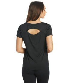 Marika Exhale Tee Black -Pranty Yoga Shop 6782670929963 black 3a