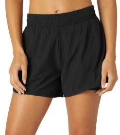 Beyond Yoga In Stride Lined Short True Black -Pranty Yoga Shop 7027845988395 trueblack