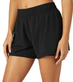 Beyond Yoga In Stride Lined Short True Black